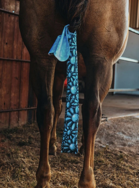 Tail Bag Turquoise Blossom